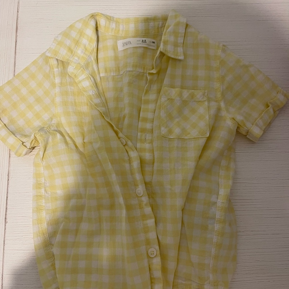 Yellow and white short sleeve toddler button down Zara 2-3 years